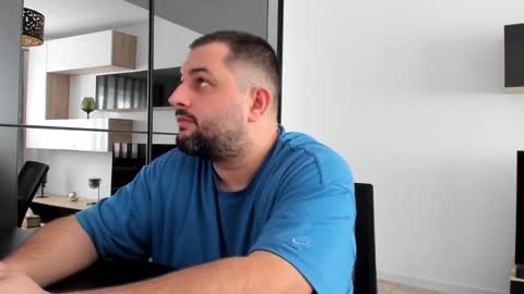 Snapshot of draven_a chatting on 01.15.25 Draven A online show from 01.15.25