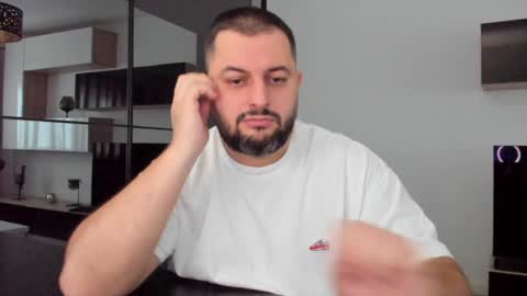 Snapshot of draven_a chatting on 01.24.25 Draven A online show from 01.24.25