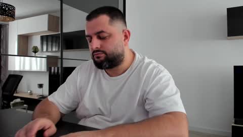 Snapshot of draven_a chatting on 02.06.25 Draven A online show from 02.06.25