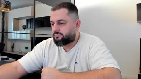 Snapshot of draven_a chatting on 03.08.25 Draven A online show from 03.08.25