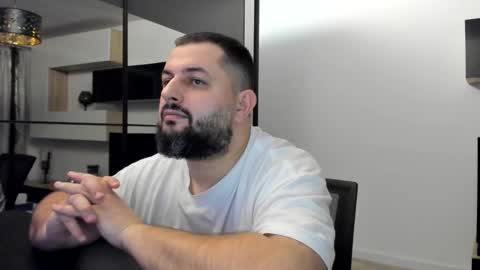 Snapshot of draven_a chatting on 03.11.25 Draven A online show from 03.11.25