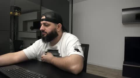 Snapshot of dravenpeak chatting on 01.13.26 DravenPeak online show from 01.13.26