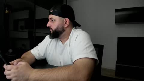 Snapshot of dravenpeak chatting on 03.03.26 DravenPeak online show from 03.03.26