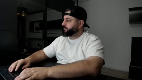 Snapshot of dravenpeak chatting on 03.11.26 DravenPeak online show from 03.11.26