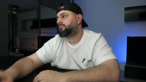 Snapshot of dravenpeak chatting on 04.03.26 DravenPeak online show from 04.03.26