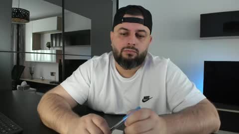 Snapshot of dravenpeak chatting on 04.16.26 DravenPeak online show from 04.16.26