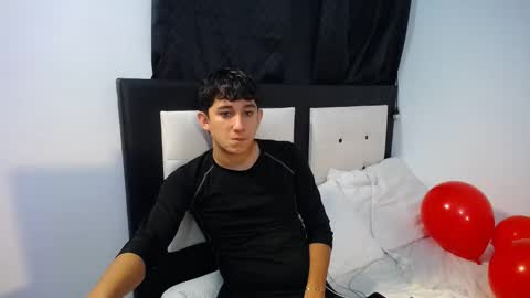 -- nicolle and jhon -- online show from 02.15.26