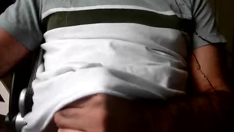 Snapshot of dream_man_ chatting on 12.22.25 dream_man_ online show from 12.22.25