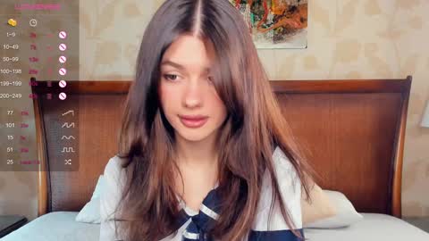 Hi Im Monika Welcome to my room online show from 09.18.25