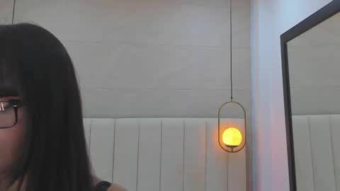 N E N A  online show from 01.05.26