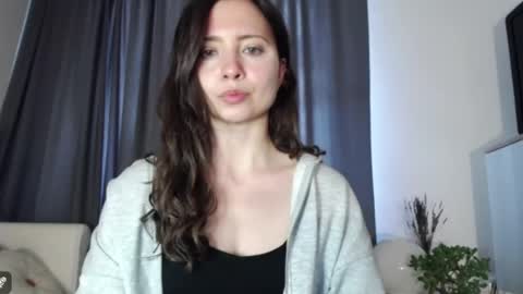 Nicole online show from 03.31.26