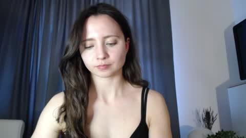 Nicole online show from 04.02.26