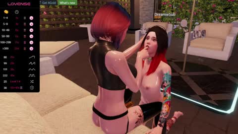 Snapshot of dream_sunshine chatting on 12.06.24 Chris online show from 12.06.24