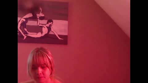 A girl online show from 02.05.25