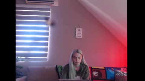 A girl online show from 04.07.26