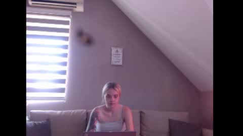 A girl online show from 07.17.26