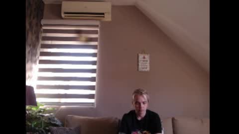 A girl online show from 08.10.26