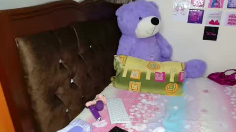 Snapshot of dreameyez chatting on 02.20.26 Dreameyes online show from 02.20.26