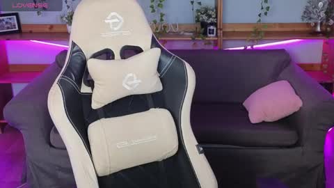 im Kai ntmu online show from 04.14.26