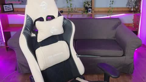 im Kai ntmu online show from 04.15.26