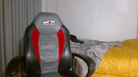 DreamBoy online show from 03.18.26