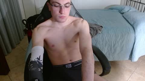 Snapshot of dreammicok chatting on 05.07.26 DreamBoy online show from 05.07.26