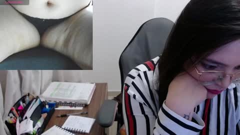 Snapshot of dreams__angel chatting on 12.09.24 Catalina online show from 12.09.24