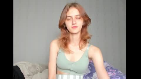 Snapshot of dreamy_pollyyy chatting on 09.23.25 dreamy_pollyyy online show from 09.23.25