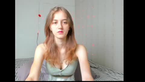 dreamy_pollyyy online show from 06.24.26