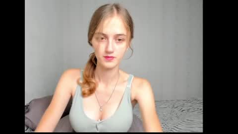 dreamy_pollyyy online show from 07.30.26