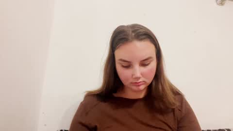 Mila online show from 12.02.24