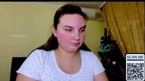 Snapshot of dreamyblushfairy chatting on 02.03.26 Mila online show from 02.03.26