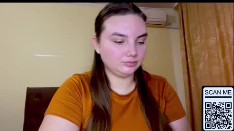 Snapshot of dreamyblushfairy chatting on 02.16.26 Mila online show from 02.16.26