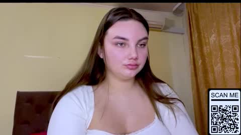 Snapshot of dreamyblushfairy chatting on 02.17.26 Mila online show from 02.17.26