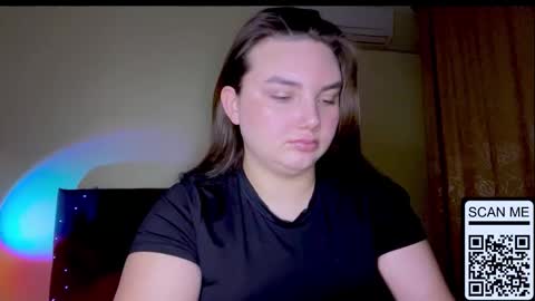 Snapshot of dreamyblushfairy chatting on 02.23.26 Mila online show from 02.23.26