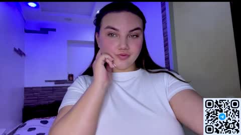 Mila online show from 05.14.26