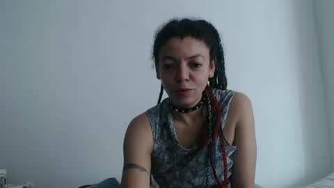 DreamyLatina online show from 11.13.25