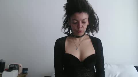 DreamyLatina online show from 01.17.26