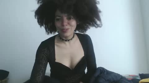 DreamyLatina online show from 02.15.26