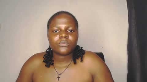 Layla online show from 09.27.25