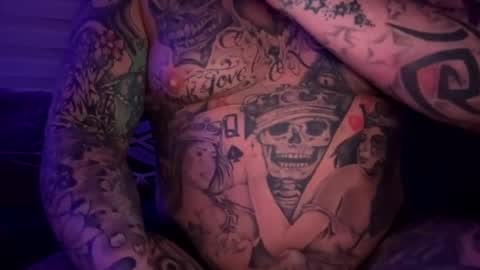 Snapshot of drippinggenie chatting on 02.27.25 drippinggenie online show from 02.27.25