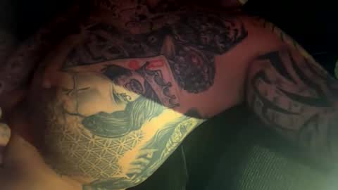 Snapshot of drippinggenie chatting on 12.05.25 drippinggenie online show from 12.05.25