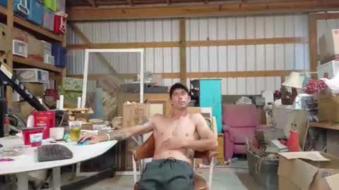 Inexperienced catfish online show from 05.13.26