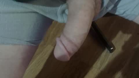 Snapshot of drivinuwild chatting on 10.30.25 drivinuwild online show from 10.30.25