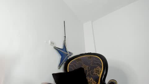 Snapshot of drizsx chatting on 12.24.24 drizsx online show from 12.24.24