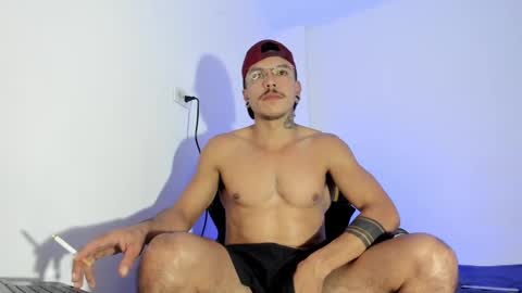 Snapshot of drizsx chatting on 12.31.24 drizsx online show from 12.31.24