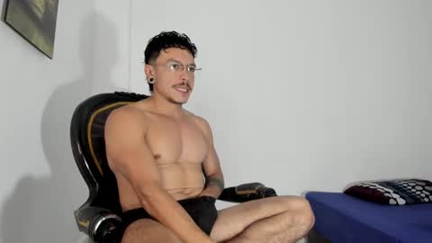 Snapshot of drizsx chatting on 01.19.25 drizsx online show from 01.19.25