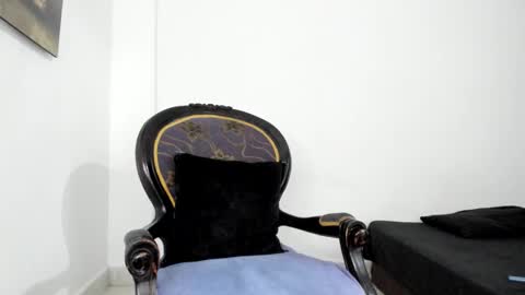 Snapshot of drizsx chatting on 01.28.25 drizsx online show from 01.28.25