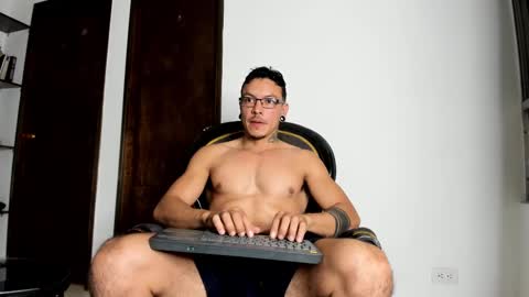 Snapshot of drizsx chatting on 10.05.25 drizsx online show from 10.05.25