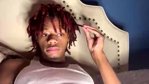 Snapshot of droddick chatting on 09.17.25 droddick online show from 09.17.25